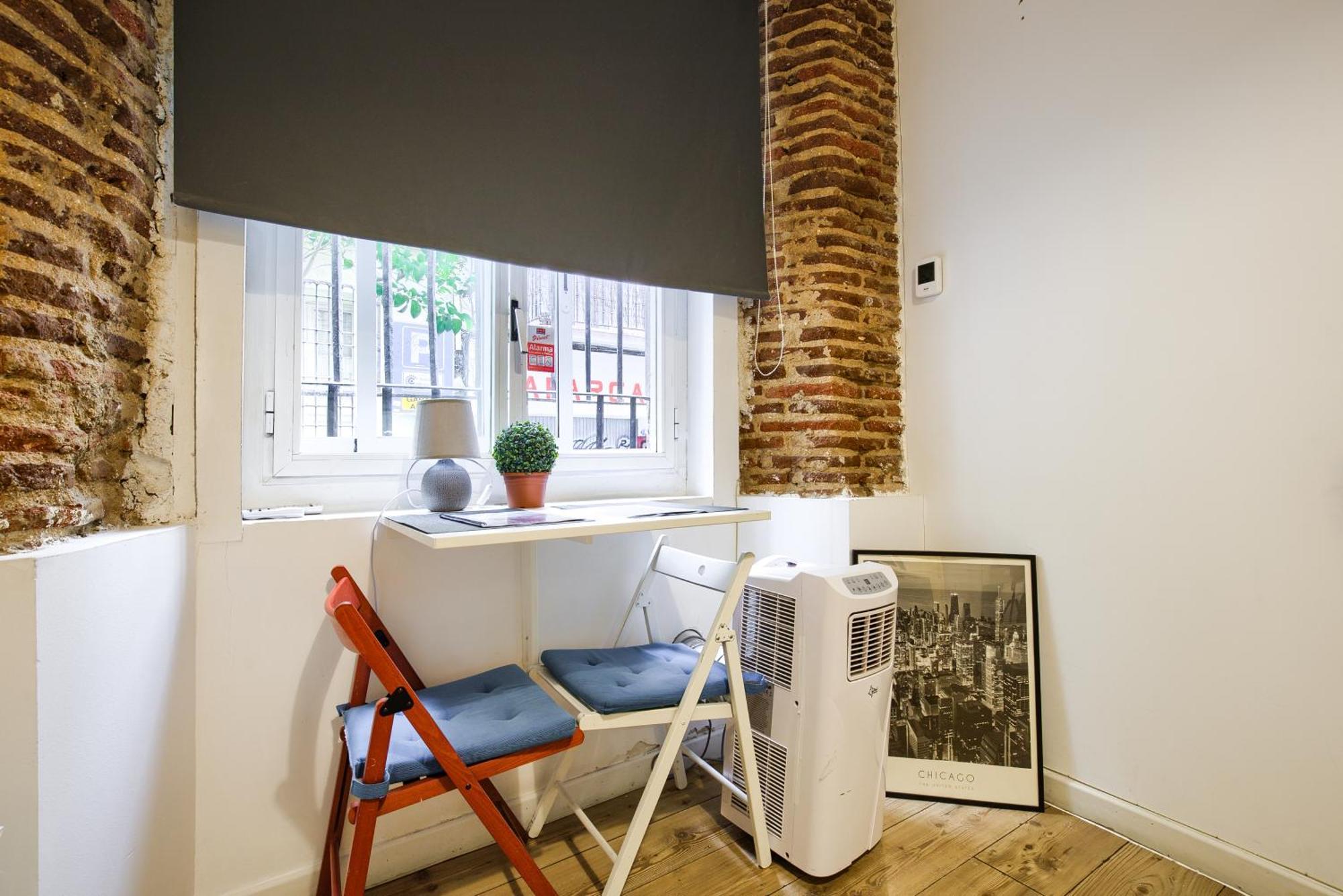 Intimo Estudio En Madrid, Centro, 2Pax, Wifi & Tv Exterior foto
