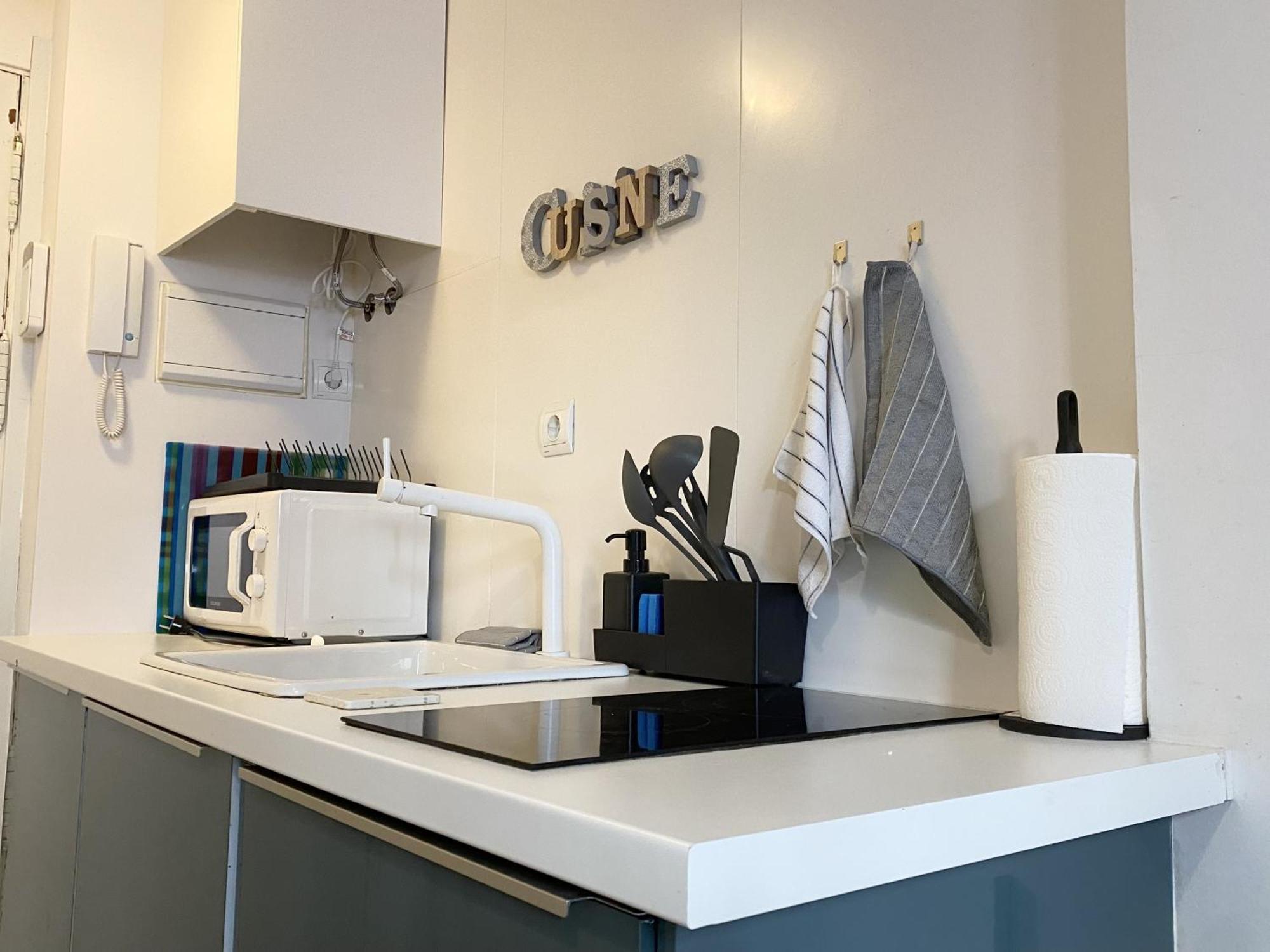 Intimo Estudio En Madrid, Centro, 2Pax, Wifi & Tv Exterior foto
